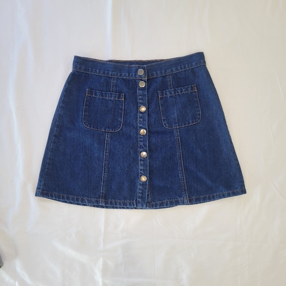 Urban Outfitters High Waisted Button Up Mini Skirt - Picture 2 of 7